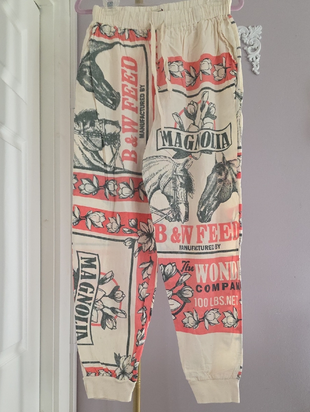 Magnolia Feed Sack Graphic Jogger Pants in Cream & Coral. NEW By VINTAGE SACK.